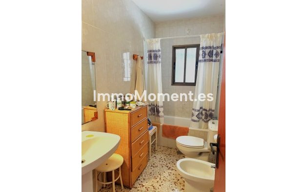 Resale - Country house - Estepona - New Golden Mile