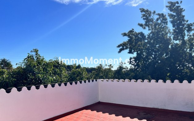 Resale - Country house - Estepona - New Golden Mile