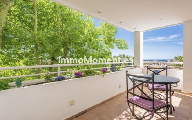 Wiederverkauf - Wohnung - Estepona  - Atalaya