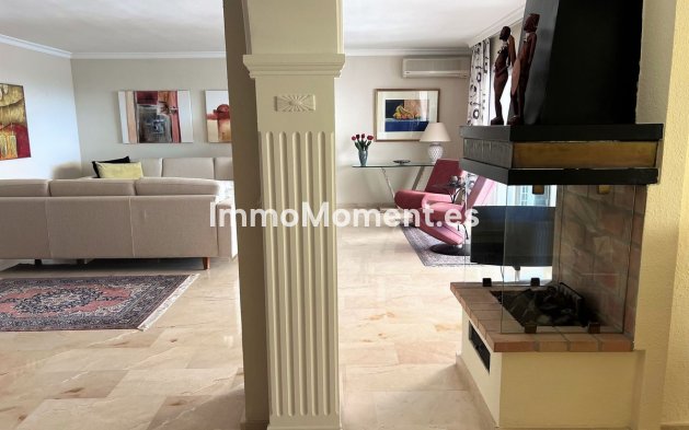 Wiederverkauf - Wohnung - Estepona  - Atalaya