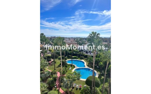 Wiederverkauf - Wohnung - Estepona  - Atalaya