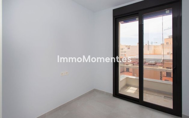 Wiederverkauf - Wohnung - Torrevieja - Torrevieja Centro