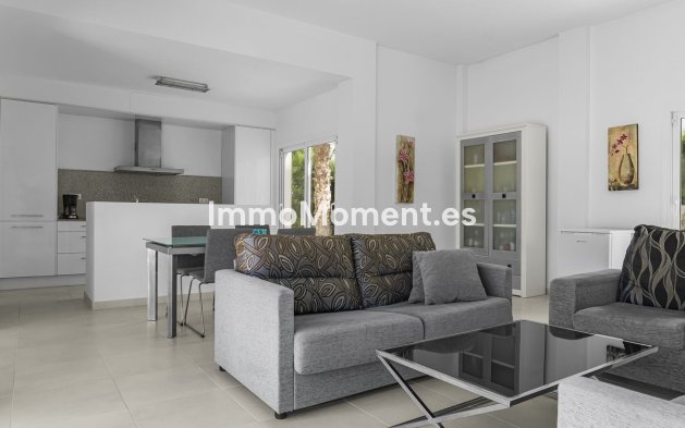 Wiederverkauf - Villa - Orihuela - Mil Palmeras