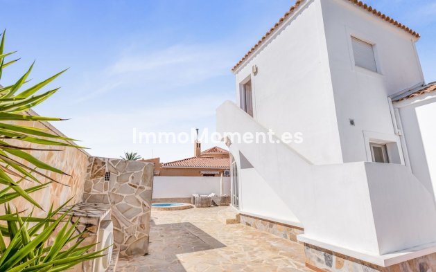 Wiederverkauf - Villa - Orihuela - Orihuela Costa