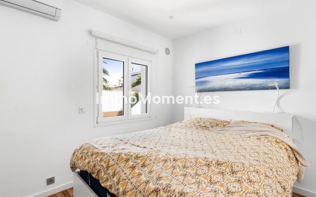 Wiederverkauf - Villa - Orihuela - Orihuela Costa