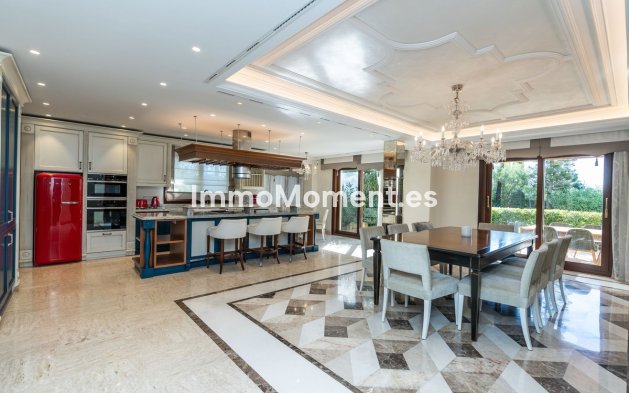 Revente - Villa - Marbella - Sierra Blanca