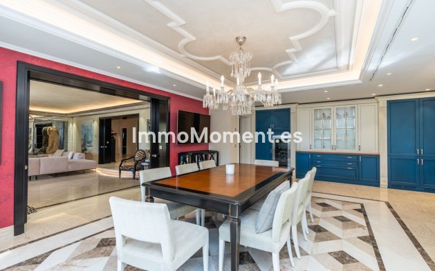 Revente - Villa - Marbella - Sierra Blanca