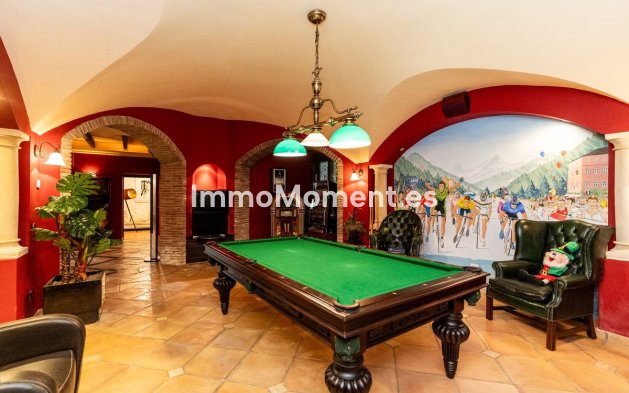 Revente - Villa - Marbella - Sierra Blanca
