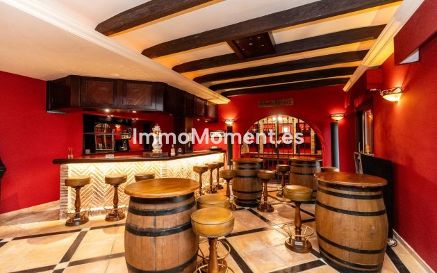 Revente - Villa - Marbella - Sierra Blanca