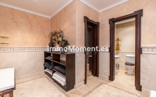 Revente - Villa - Marbella - Sierra Blanca