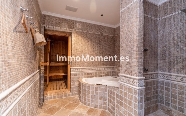 Revente - Villa - Marbella - Sierra Blanca