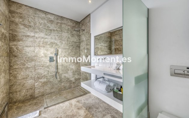 Wiederverkauf - Villa - Estepona  - Estepona Centro