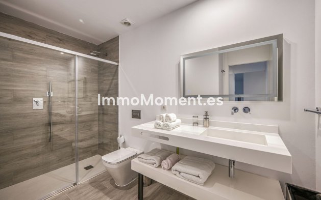 Wiederverkauf - Villa - Estepona  - Estepona Centro