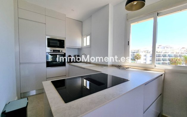 Resale - Apartment - Mijas - Calahonda