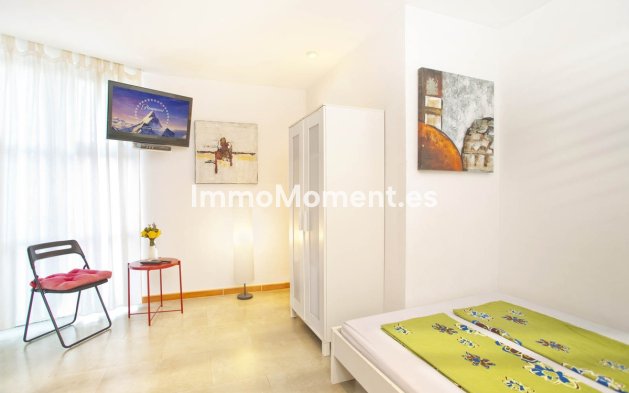 Reventa - Villa - Marbella - Elviria