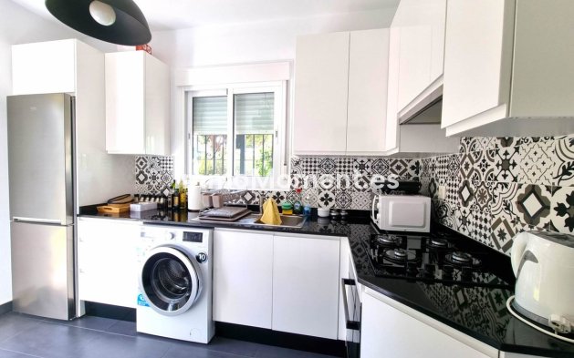 Resale - Villa - Mijas - Calahonda