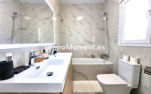 Resale - Villa - Mijas - Calahonda