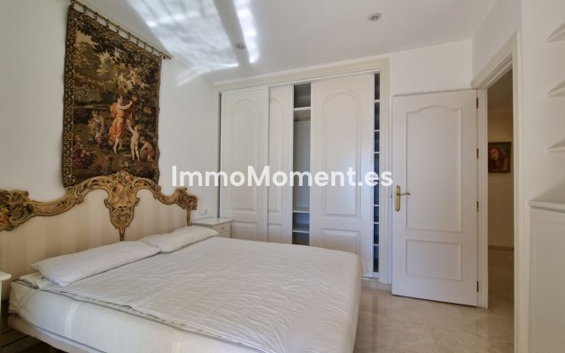 Revente - Villa - Benalmadena - Benalmadena Centro