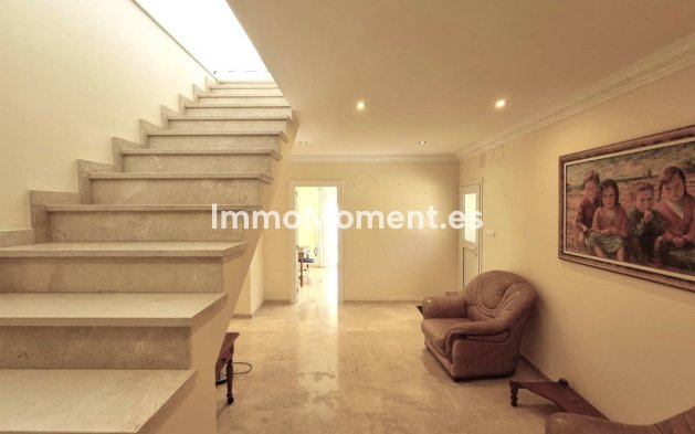 Revente - Villa - Benalmadena - Benalmadena Centro