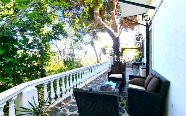 Resale - Villa - Benalmadena - Benalmadena Centro