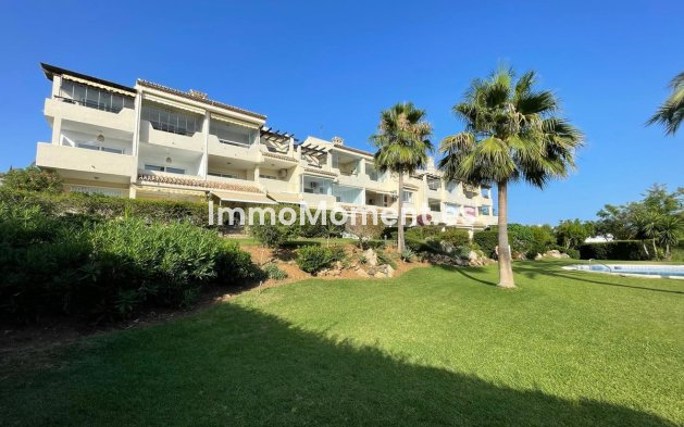 Resale - Apartment - Marbella - Reserva de Marbella