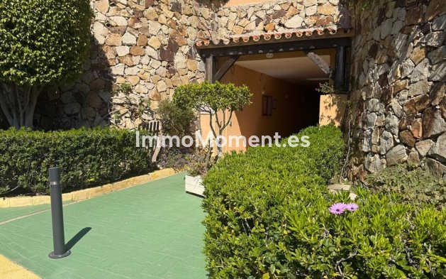 Resale - Apartment - Mijas - Calahonda