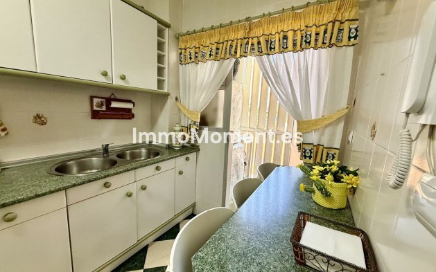 Resale - Apartment - Fuengirola - Fuengirola Centro