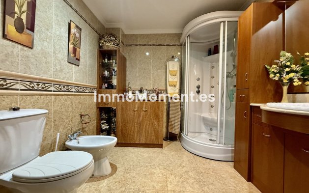 Resale - Apartment - Fuengirola - Fuengirola Centro