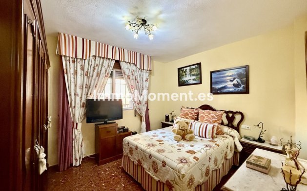 Resale - Apartment - Fuengirola - Fuengirola Centro
