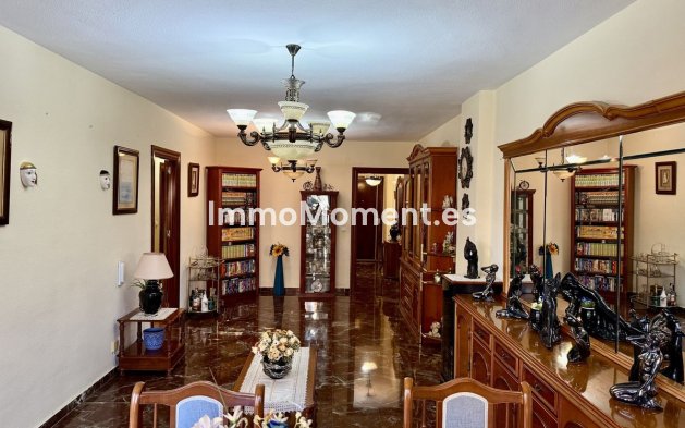 Resale - Apartment - Fuengirola - Fuengirola Centro