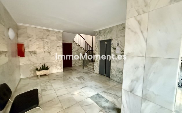 Resale - Apartment - Fuengirola - Fuengirola Centro