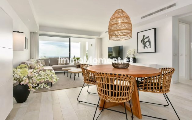 Reventa - Apartamento - Casares - Casares Centro