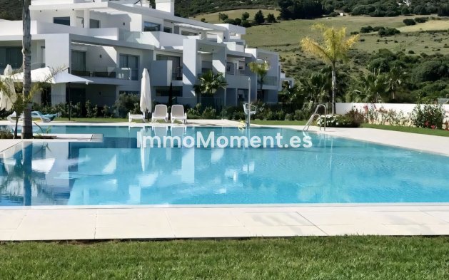 Reventa - Apartamento - Casares - Casares Centro