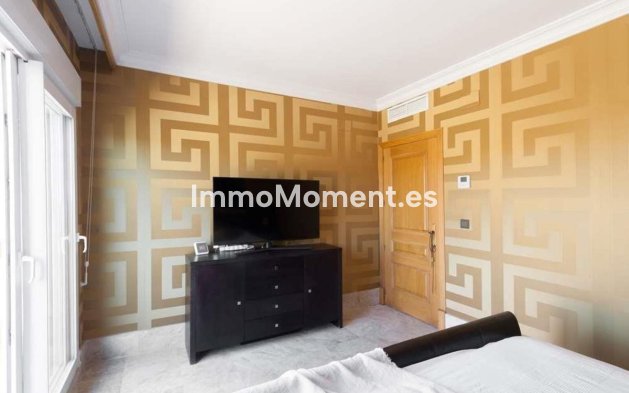 Wiederverkauf - Villa - Marbella - Marbella Centro