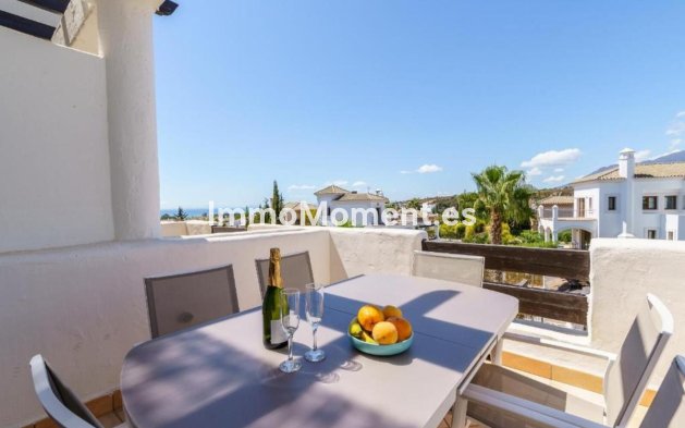 Resale - Apartment - Estepona - Estepona Centro