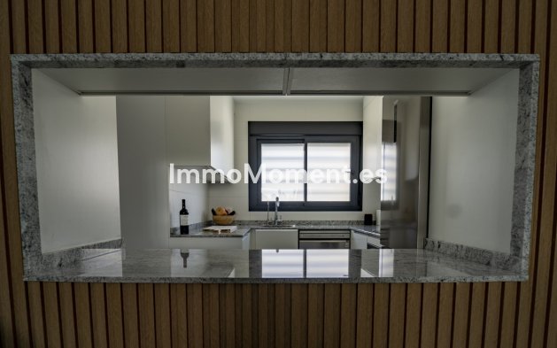 Resale - Villa - Estepona - Cancelada