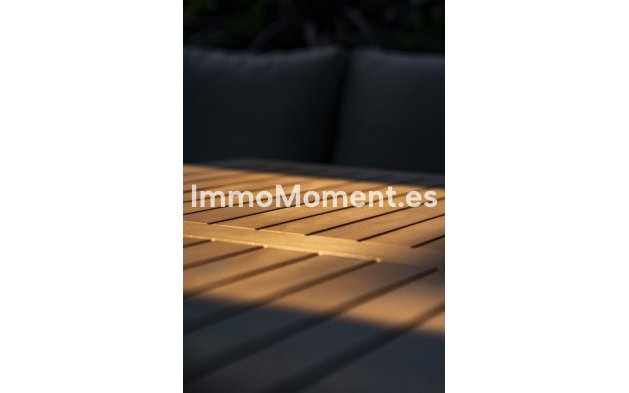 Resale - Villa - Estepona - Cancelada