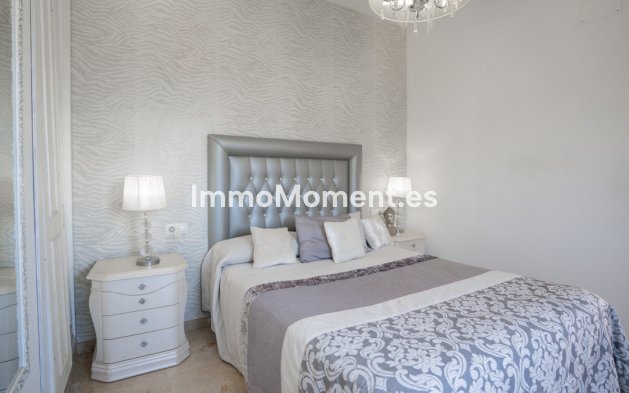 Wiederverkauf - Wohnung - Estepona  - Estepona Centro