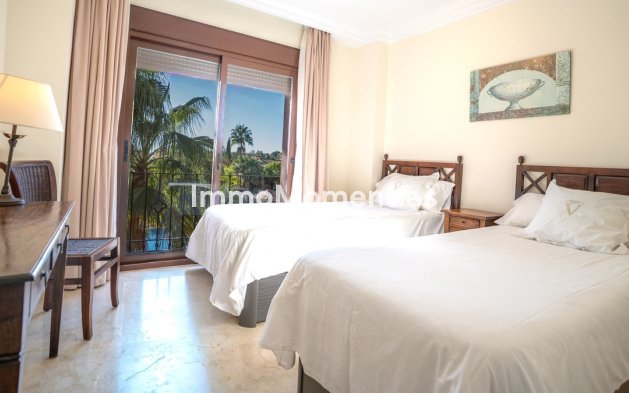 Wiederverkauf - Wohnung - Marbella - Puerto Banús
