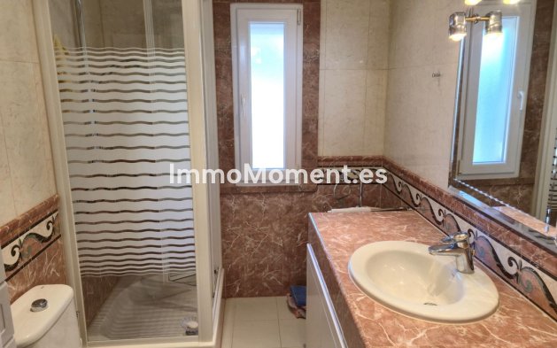 Wiederverkauf - Wohnung - Marbella - Puerto de Cabopino