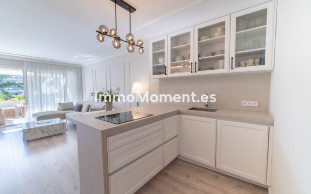 Resale - Apartment - Marbella - Marbella Centro
