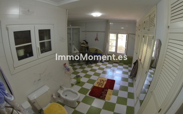 Resale - Villa - Denia - Denia Centro