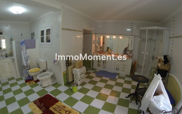 Resale - Villa - Denia - Denia Centro