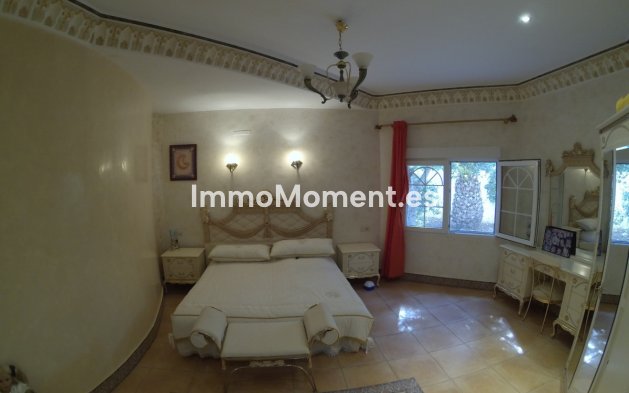 Resale - Villa - Denia - Denia Centro