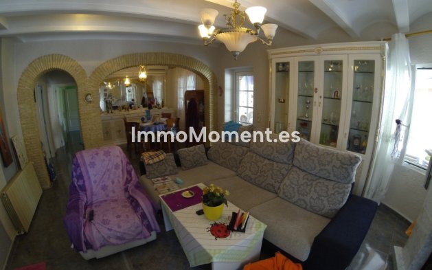 Resale - Villa - Denia - Denia Centro