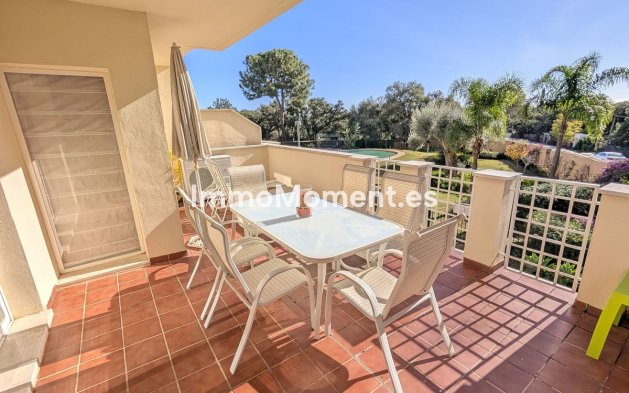 Resale - Apartment - Marbella - Elviria