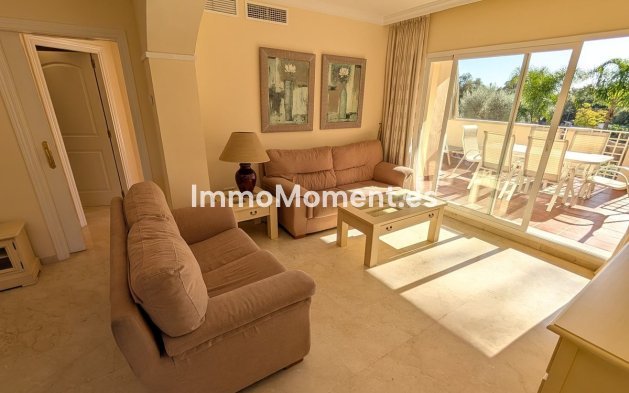 Resale - Apartment - Marbella - Elviria