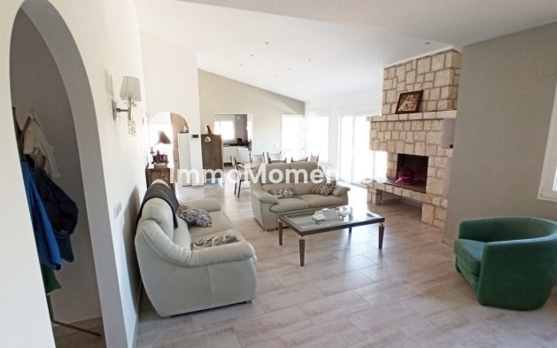 Wiederverkauf - Villa - Calpe - Calpe Centro