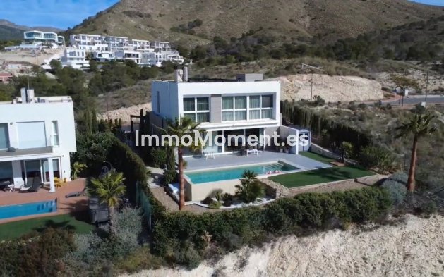 Resale - Villa - Finestrat