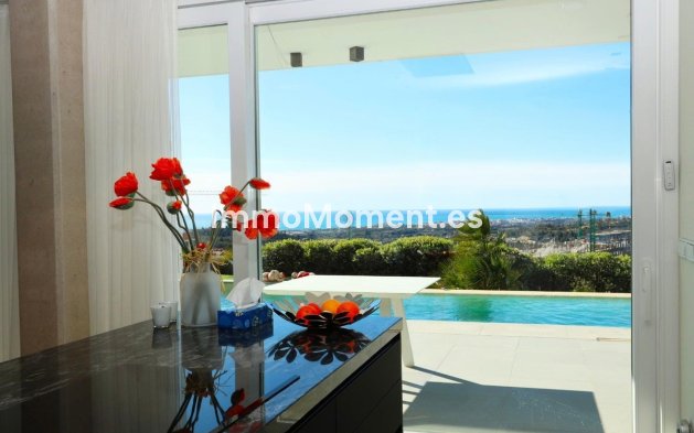 Resale - Villa - Finestrat